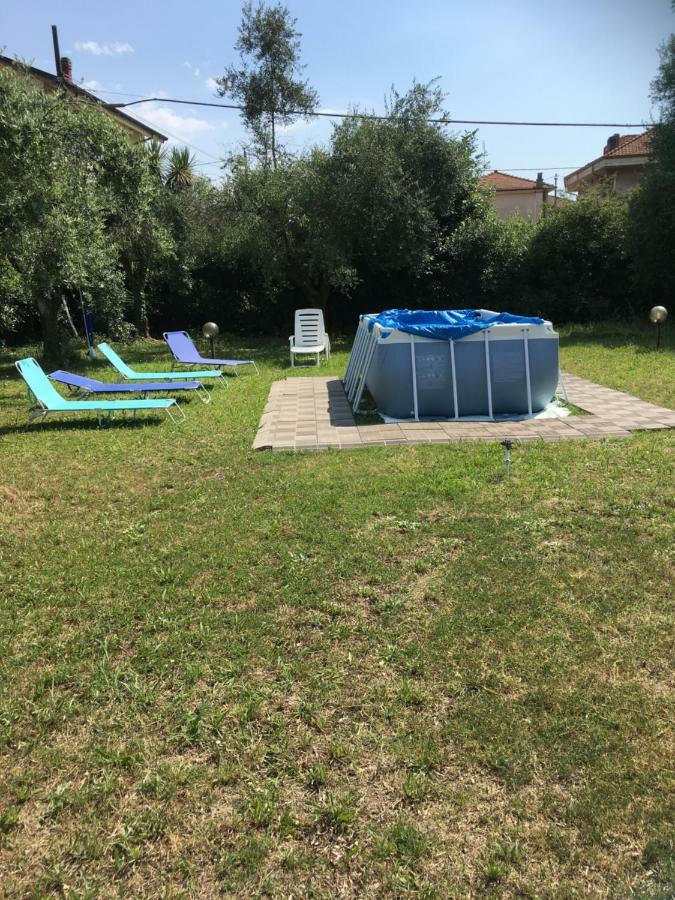 Casa Degli Zii Appartamento Letizia Luni Eksteriør billede